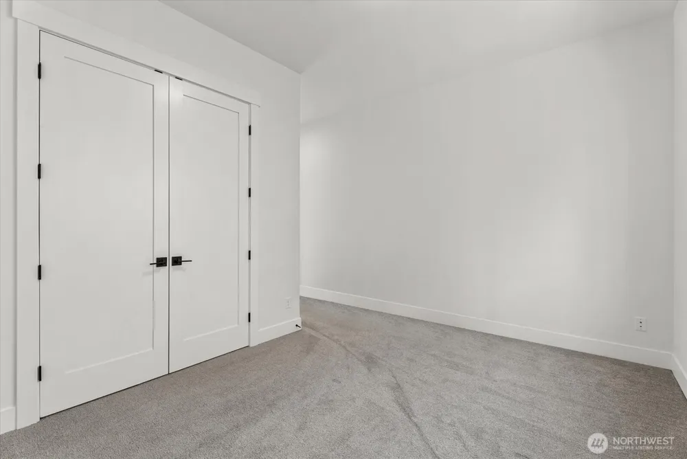 16914 1st Place S Burien, WA 98148