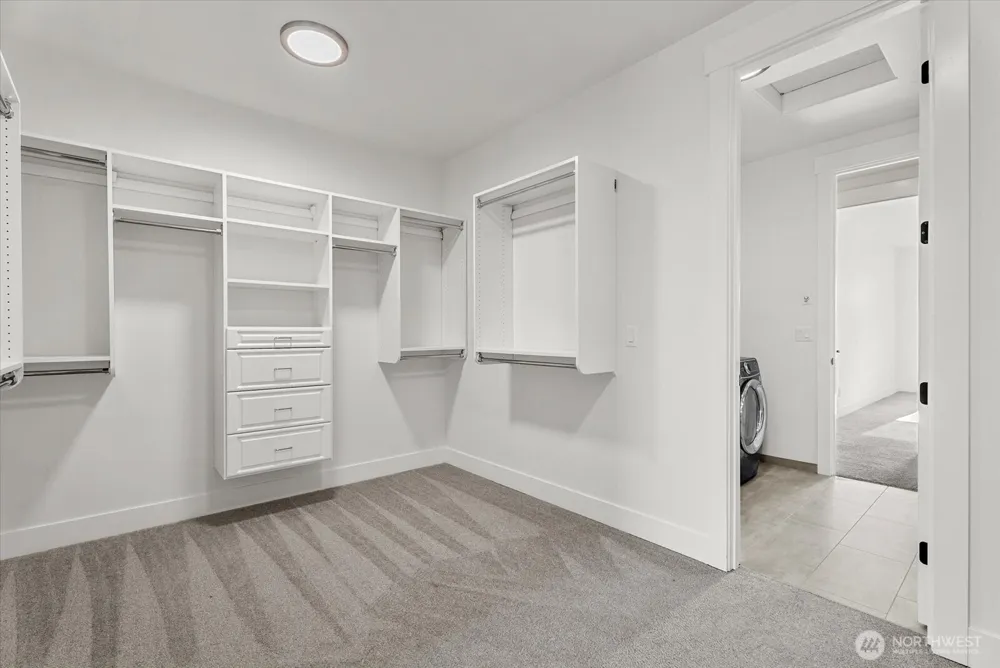 16914 1st Place S Burien, WA 98148