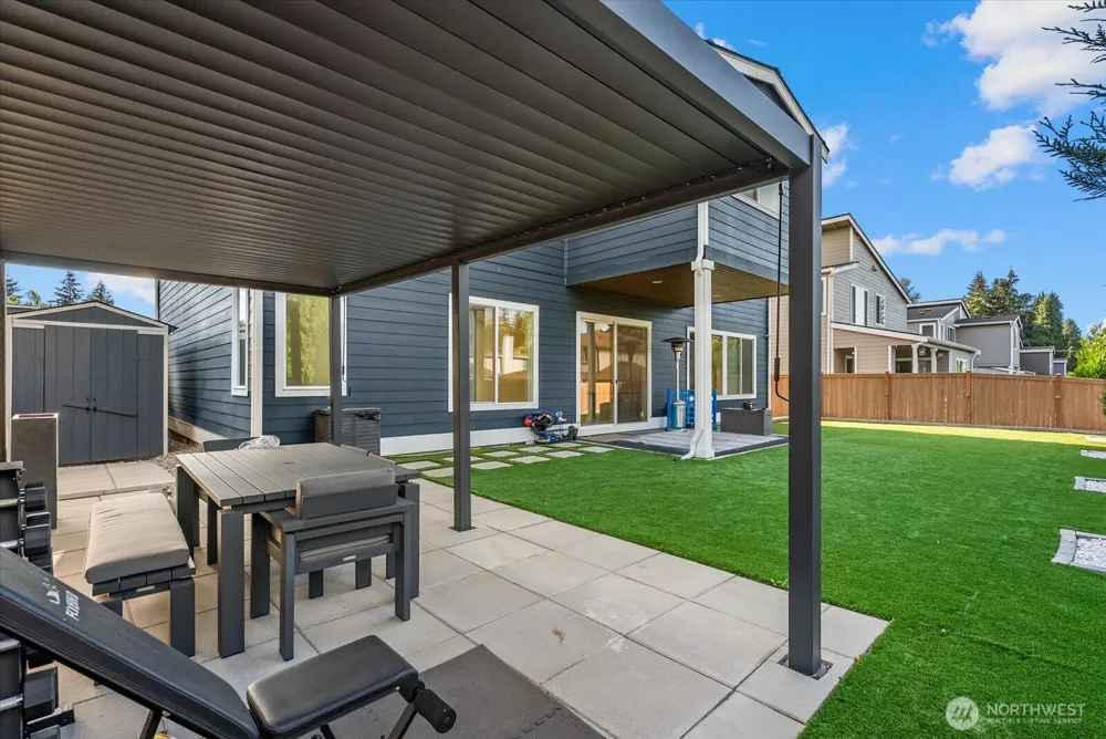 16914 1st Place S Burien, WA 98148