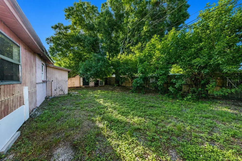 8528 92ND TERRACE Seminole, FL 33777