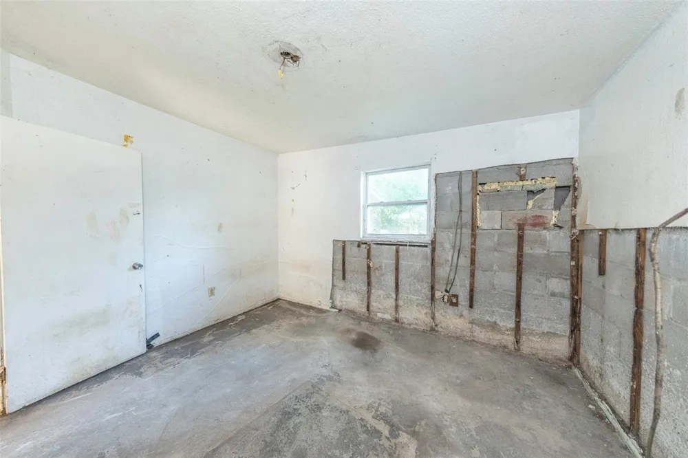 8528 92ND TERRACE Seminole, FL 33777