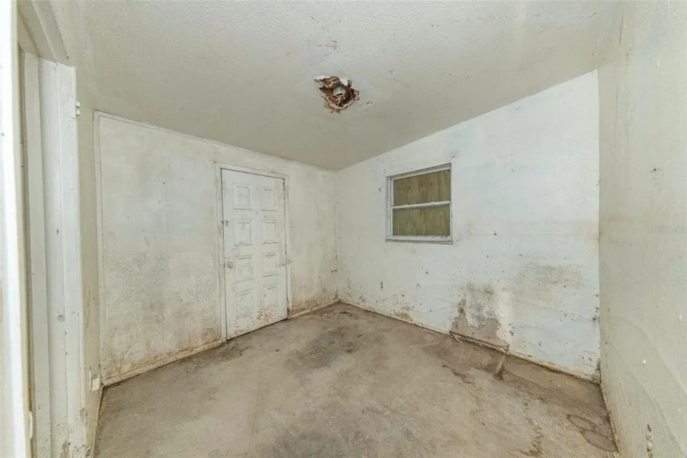8528 92ND TERRACE Seminole, FL 33777