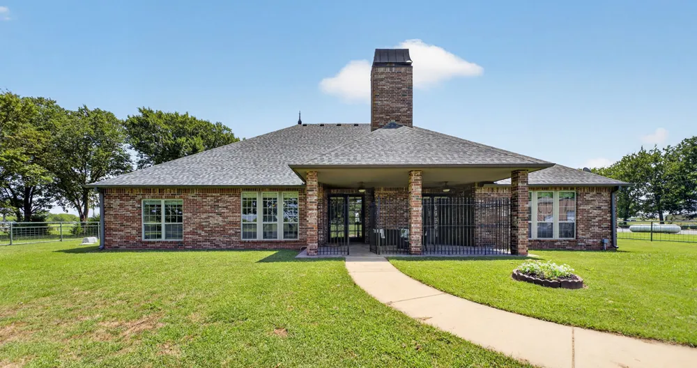9728 S 431 ROAD Chouteau, OK 74337