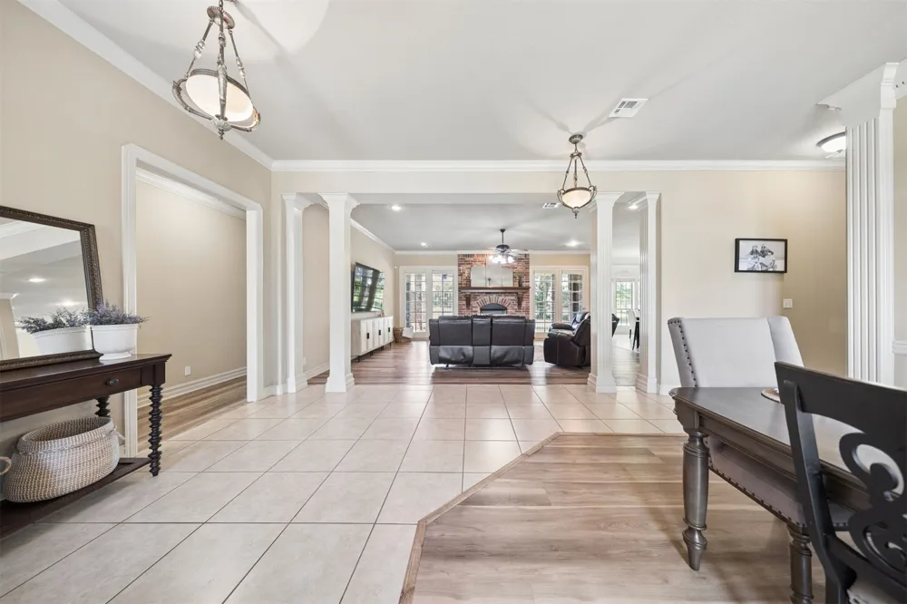 9728 S 431 ROAD Chouteau, OK 74337