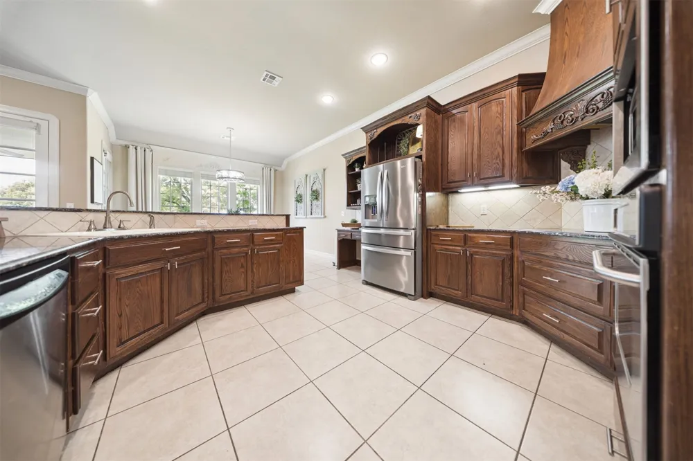 9728 S 431 ROAD Chouteau, OK 74337
