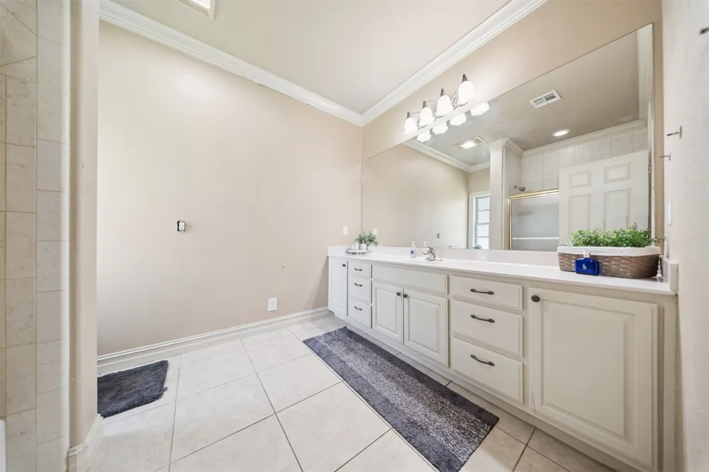 9728 S 431 ROAD Chouteau, OK 74337