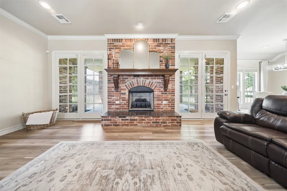 9728 S 431 ROAD Chouteau, OK 74337