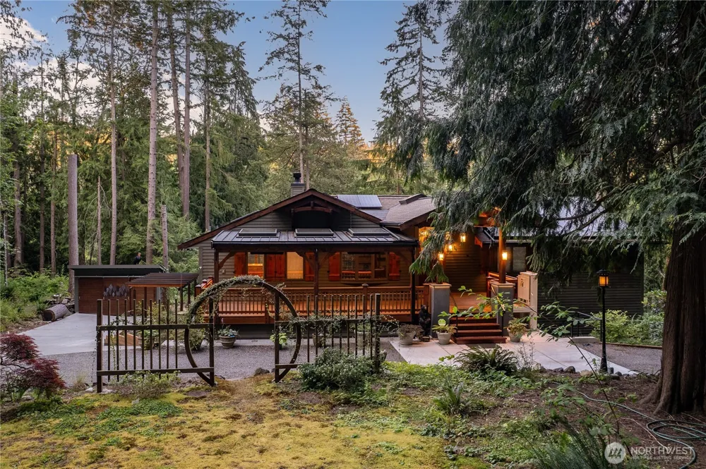 14808 260th Avenue SE Issaquah, WA 98027