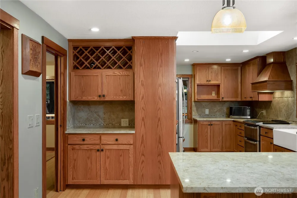 14808 260th Avenue SE Issaquah, WA 98027