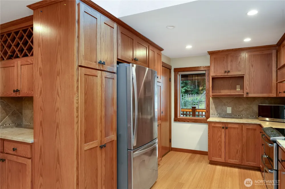 14808 260th Avenue SE Issaquah, WA 98027