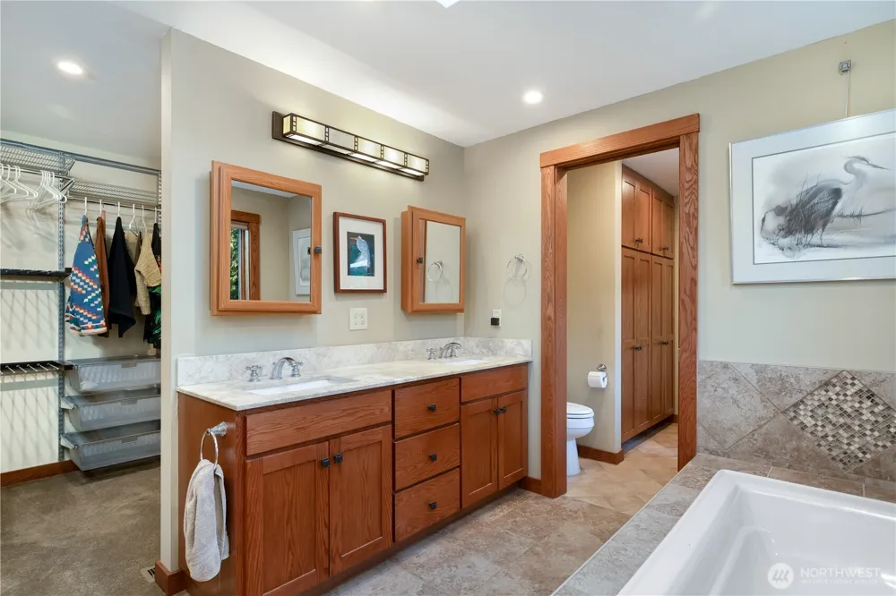 14808 260th Avenue SE Issaquah, WA 98027