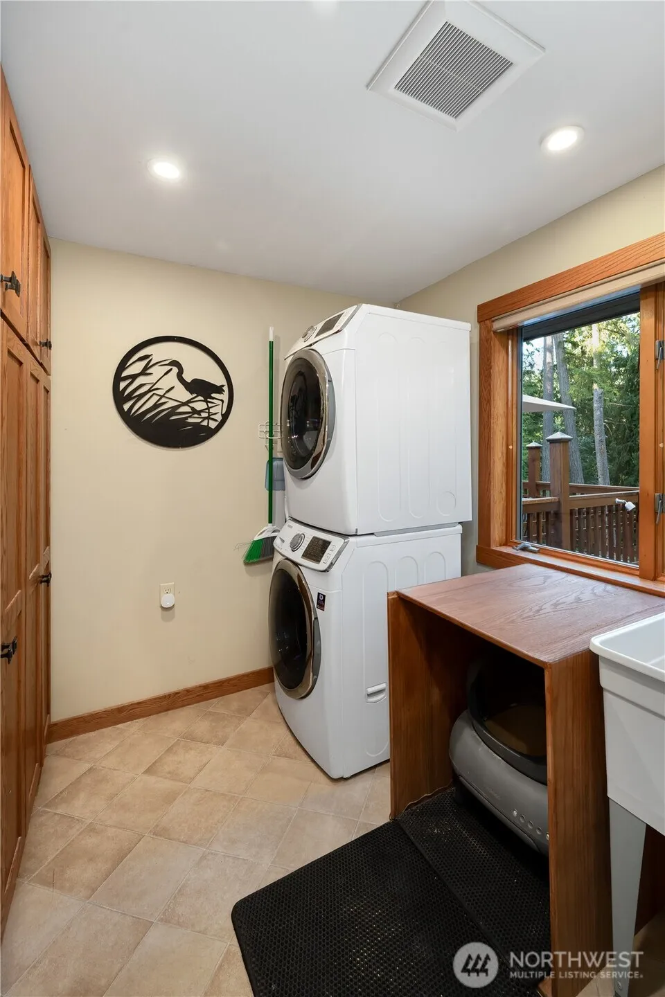 14808 260th Avenue SE Issaquah, WA 98027