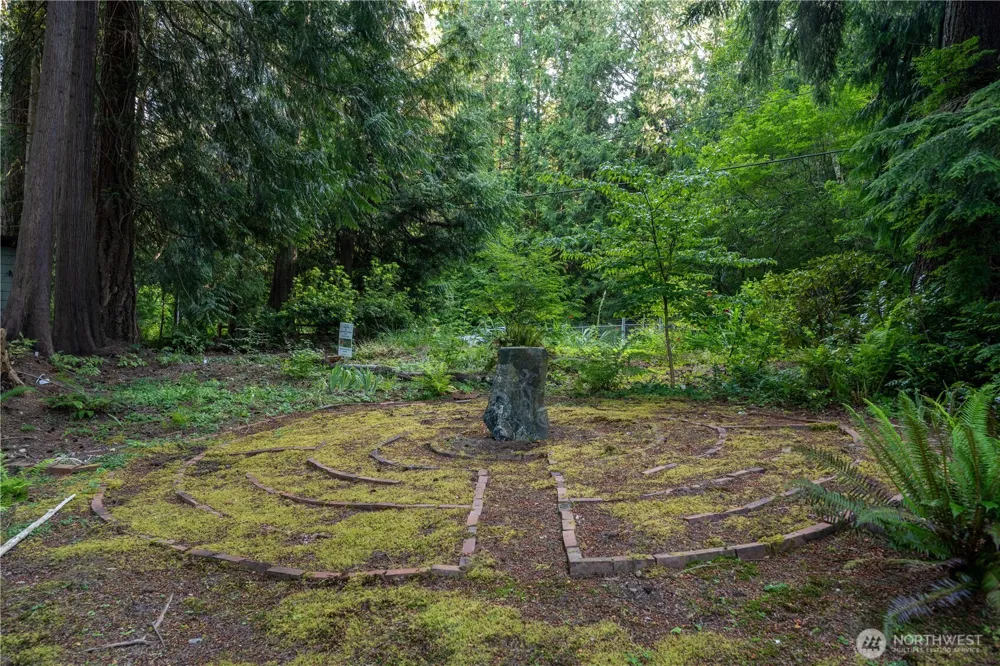 14808 260th Avenue SE Issaquah, WA 98027