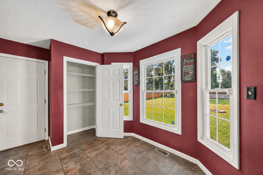 3350 Betty Jean Lane Terre Haute, IN 47805