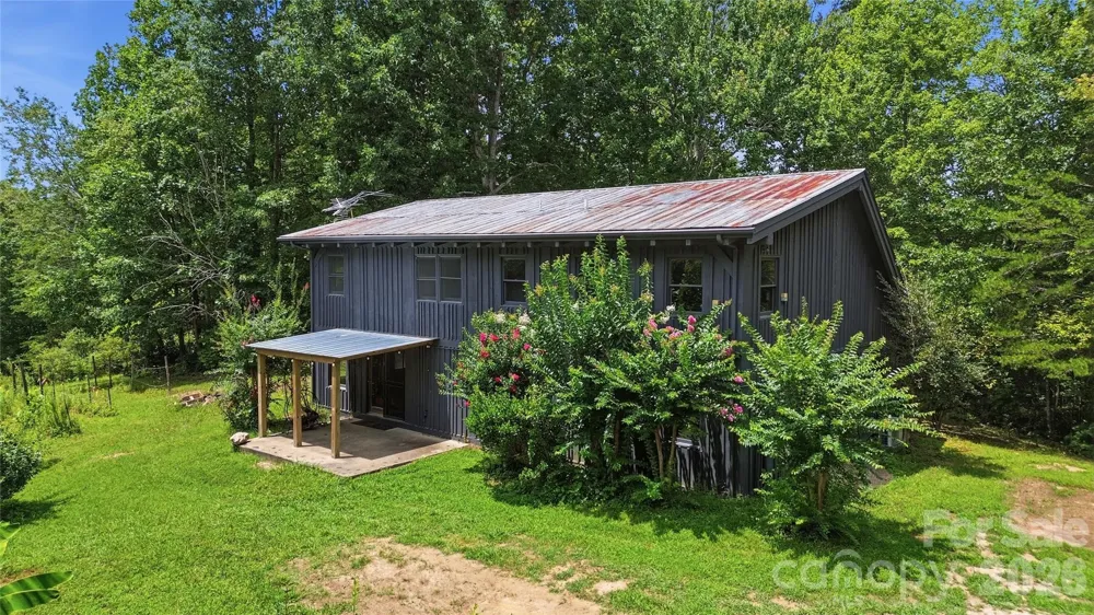 316-318 Cane Creek Mountain Road Union Mills, NC 28167