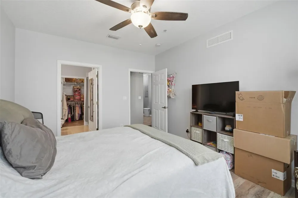 8156 BOAT HOOK LOOP #109 Windermere, FL 34786