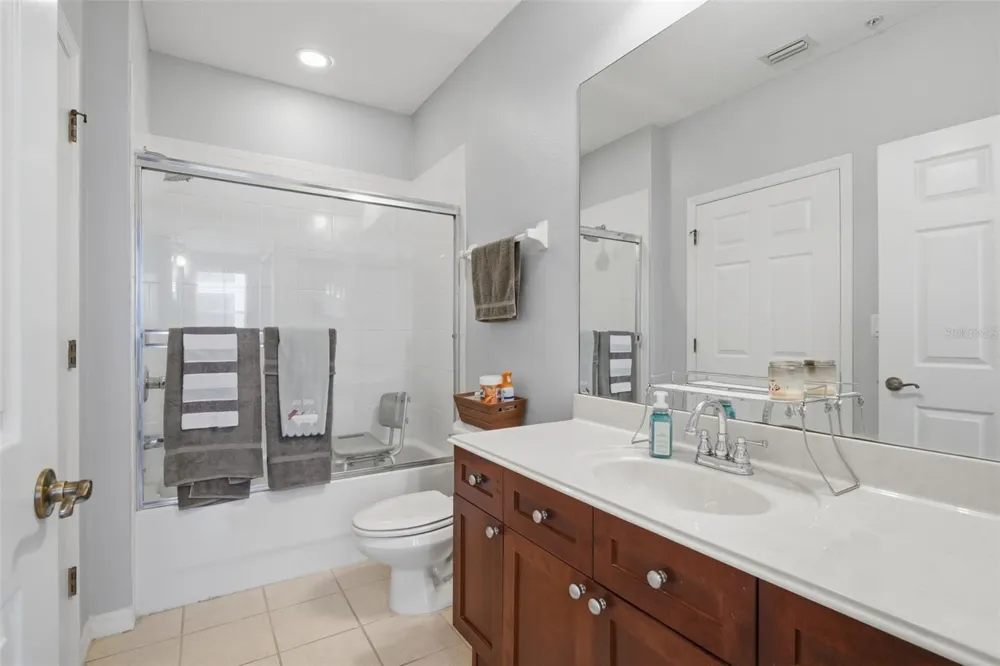 8156 BOAT HOOK LOOP #109 Windermere, FL 34786
