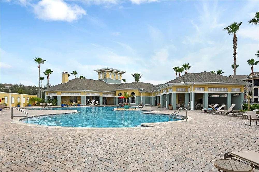 8156 BOAT HOOK LOOP #109 Windermere, FL 34786