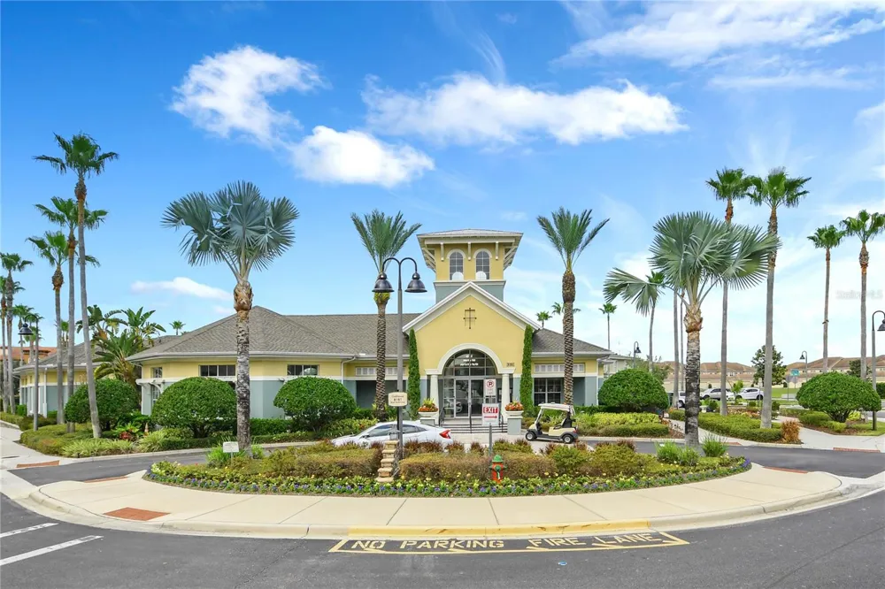 8156 BOAT HOOK LOOP #109 Windermere, FL 34786
