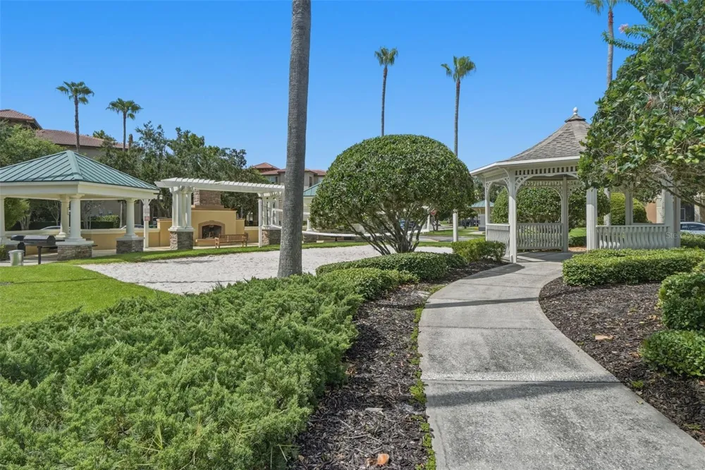 8156 BOAT HOOK LOOP #109 Windermere, FL 34786