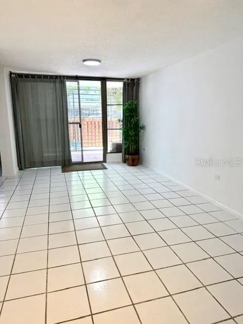 5870 JOSE TARTAK STREET #B1 Carolina, PR 00979