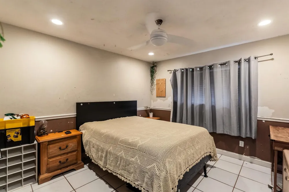 11951 SW 51st Street Cooper City, FL 33330