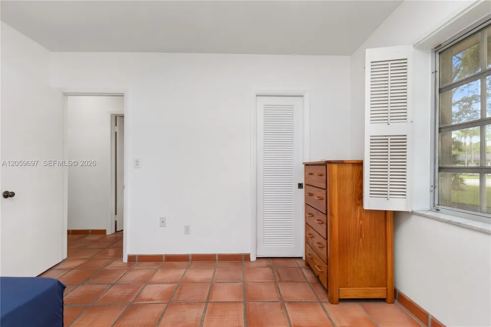 8520 SW 119 Street Unincorporated Dade County, FL 33156