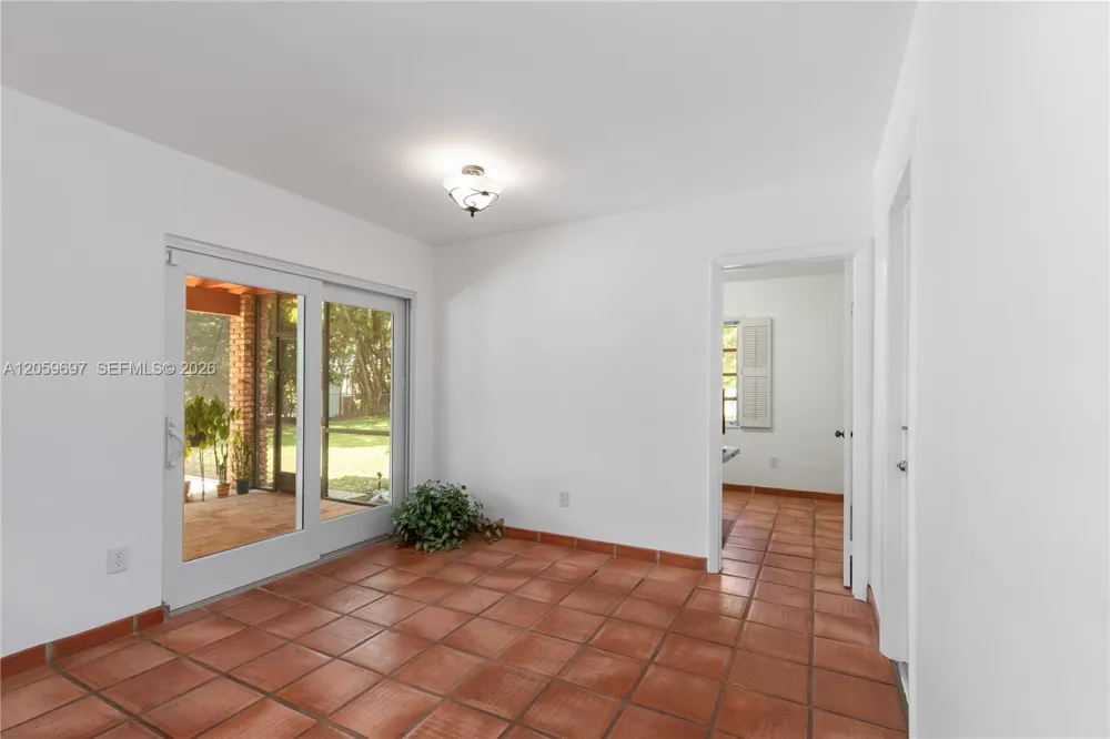 8520 SW 119 Street Unincorporated Dade County, FL 33156