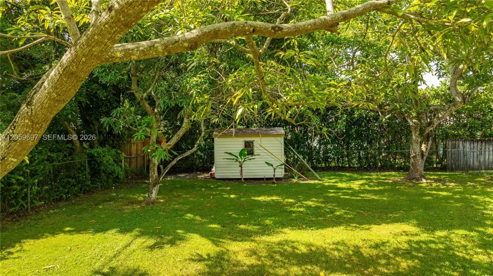 8520 SW 119 Street Unincorporated Dade County, FL 33156