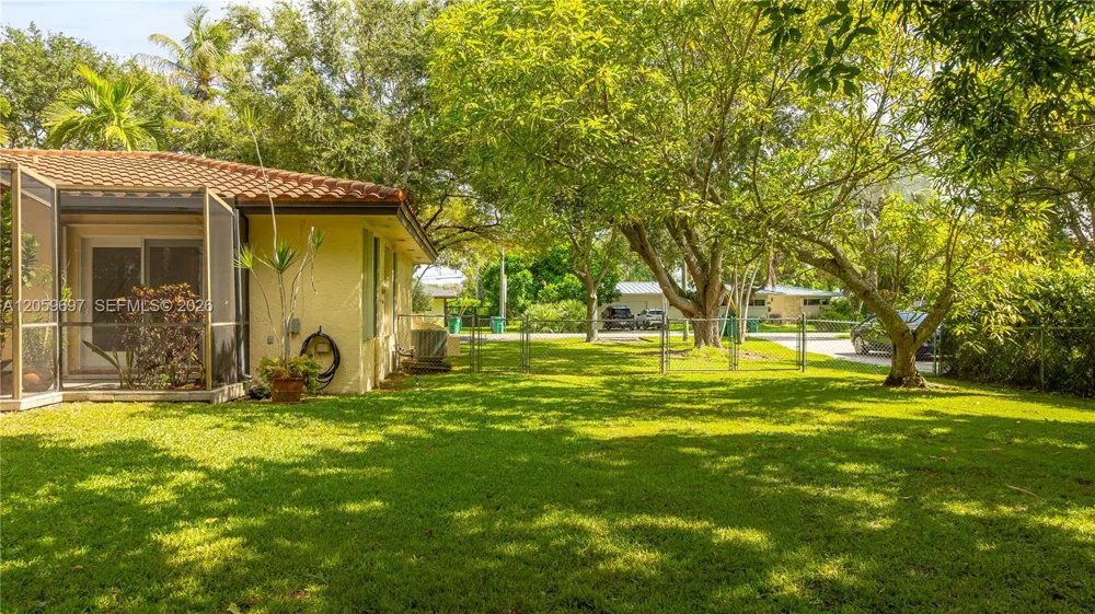 8520 SW 119 Street Unincorporated Dade County, FL 33156