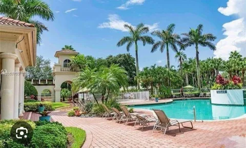 2200 NW 72nd Way #2200