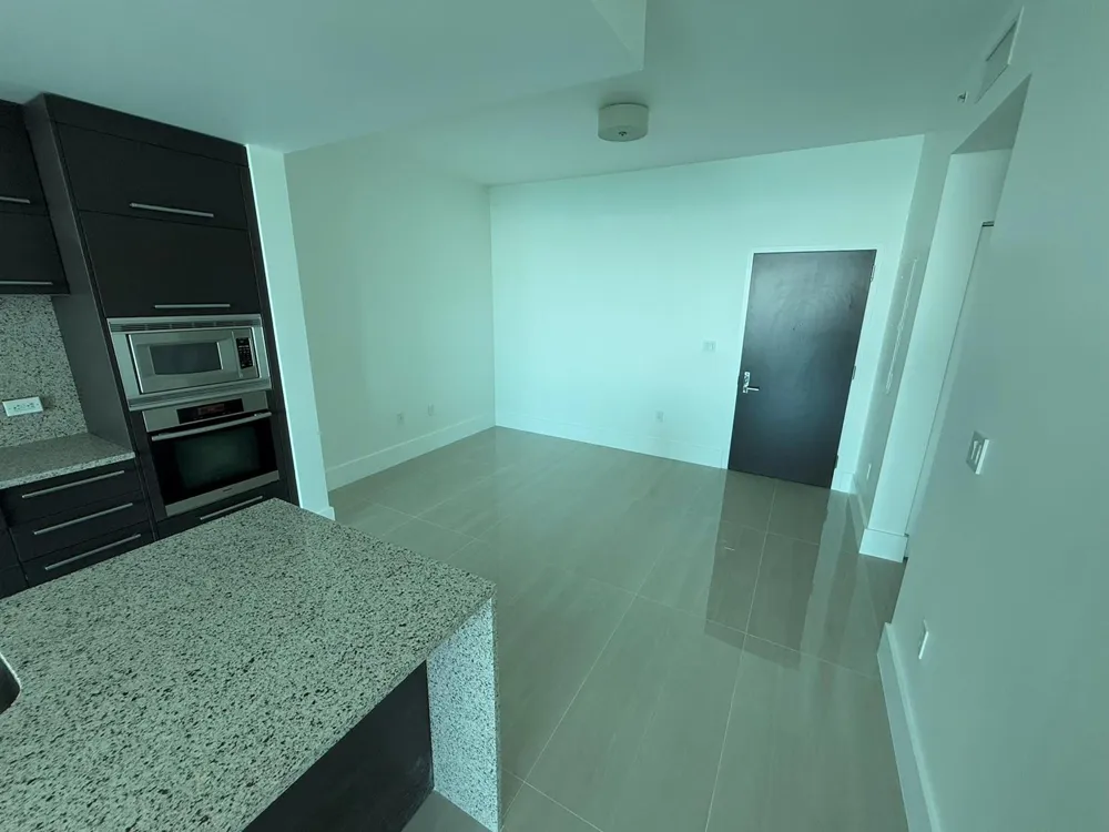 900 Biscayne Boulevard #2807 Miami, FL 33132