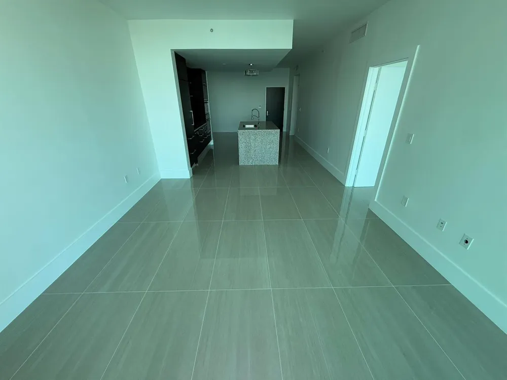 900 Biscayne Boulevard #2807 Miami, FL 33132