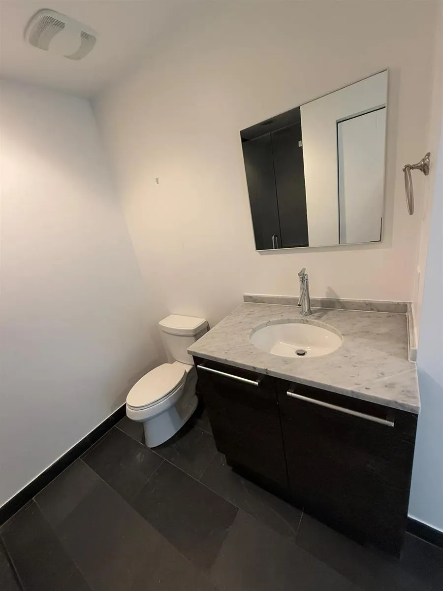 900 Biscayne Boulevard #2807 Miami, FL 33132