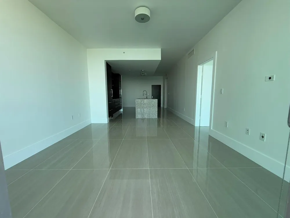 900 Biscayne Boulevard #2807 Miami, FL 33132