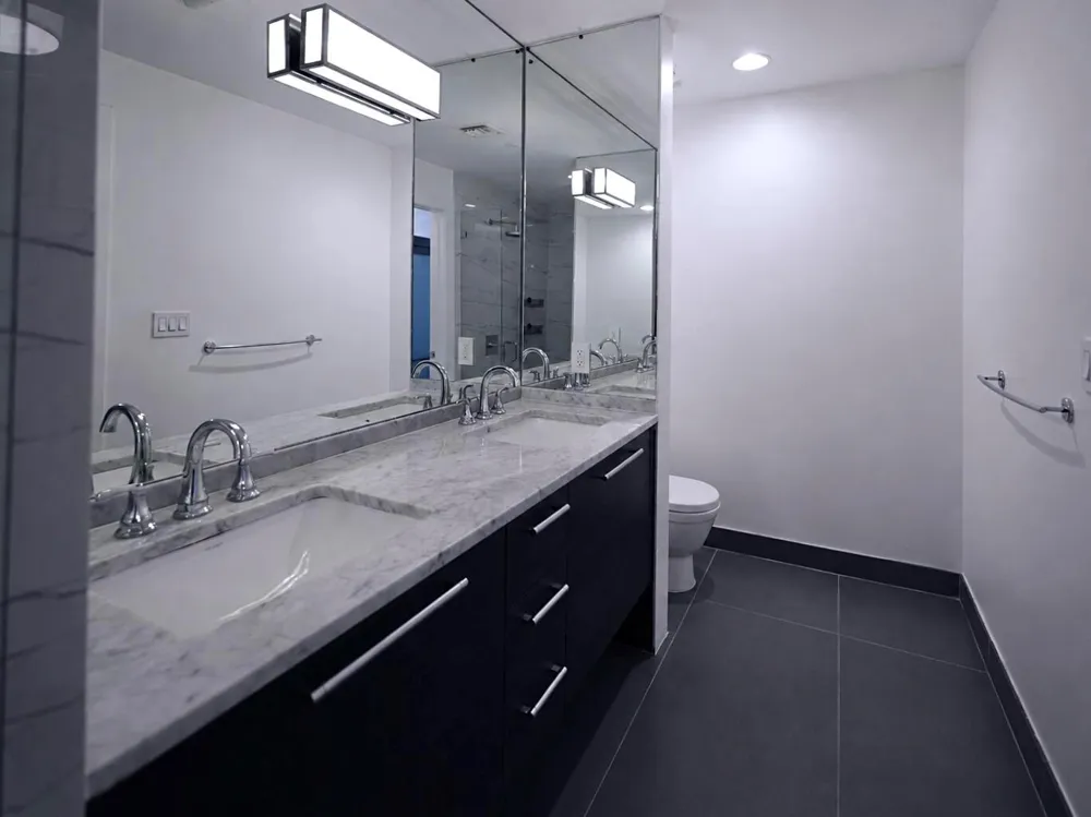 900 Biscayne Boulevard #2807 Miami, FL 33132