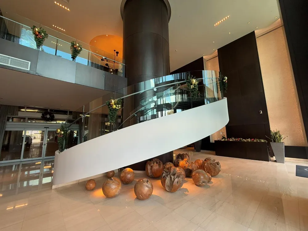 900 Biscayne Boulevard #2807 Miami, FL 33132