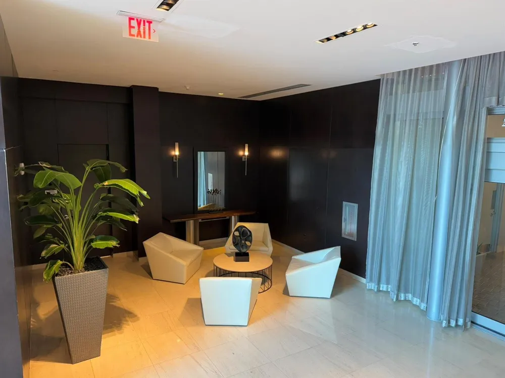 900 Biscayne Boulevard #2807 Miami, FL 33132