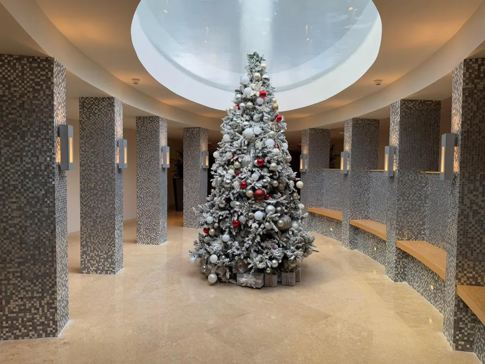 900 Biscayne Boulevard #2807 Miami, FL 33132