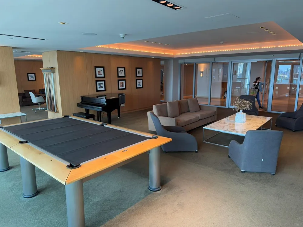 900 Biscayne Boulevard #2807 Miami, FL 33132
