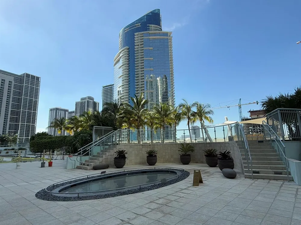 900 Biscayne Boulevard #2807 Miami, FL 33132