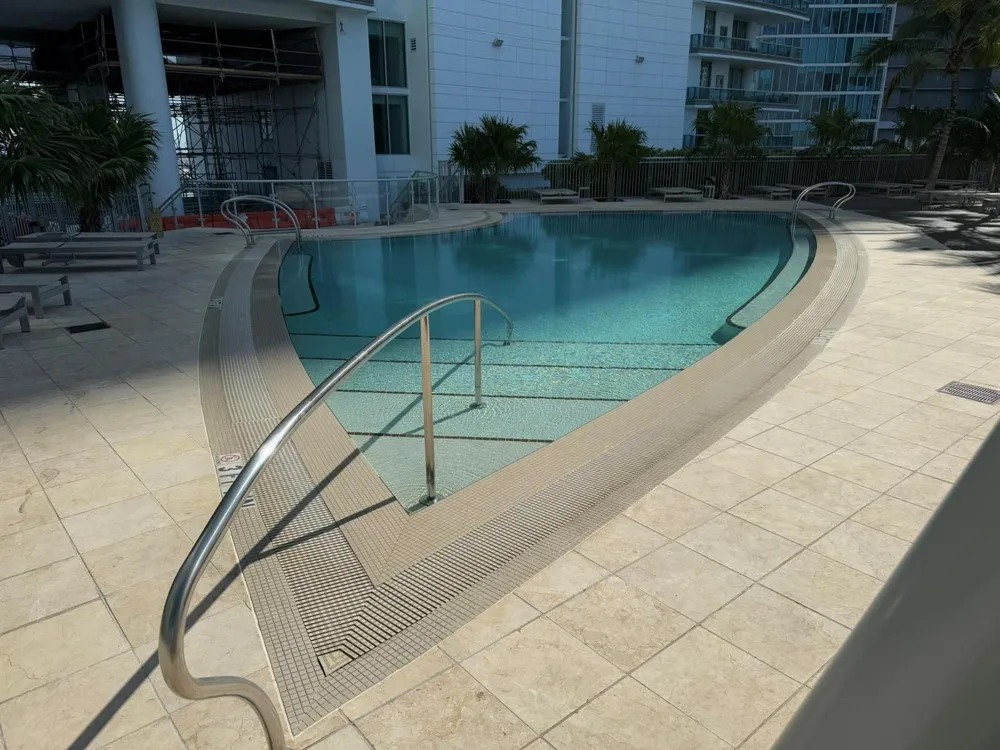 900 Biscayne Boulevard #2807 Miami, FL 33132