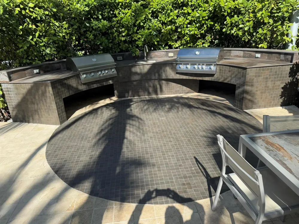 900 Biscayne Boulevard #2807 Miami, FL 33132
