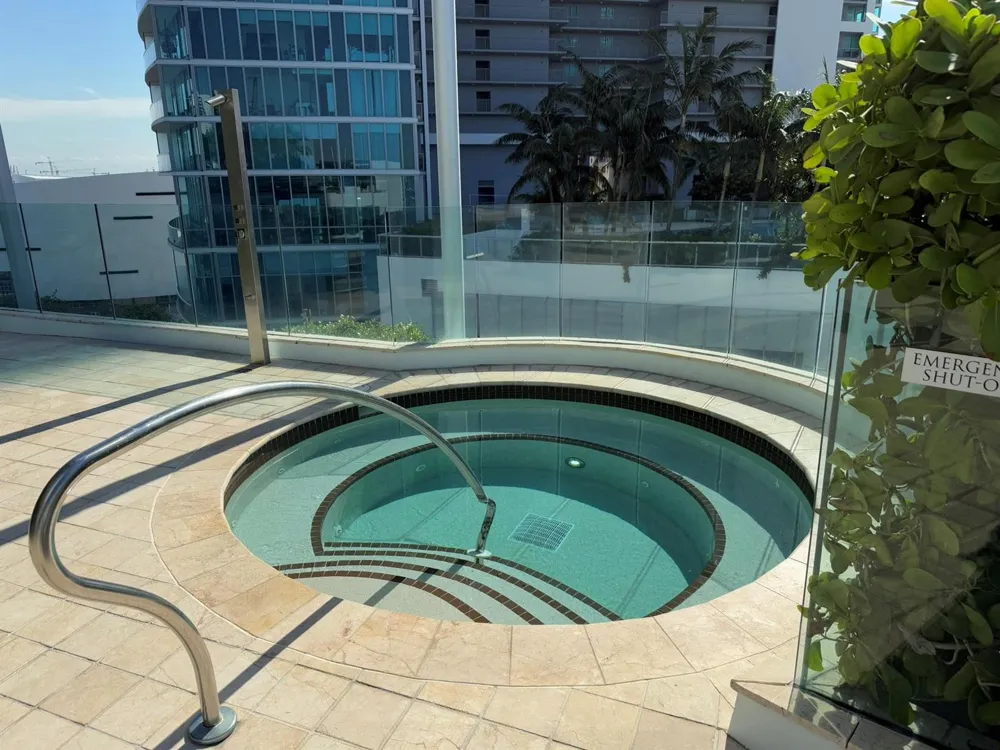 900 Biscayne Boulevard #2807 Miami, FL 33132