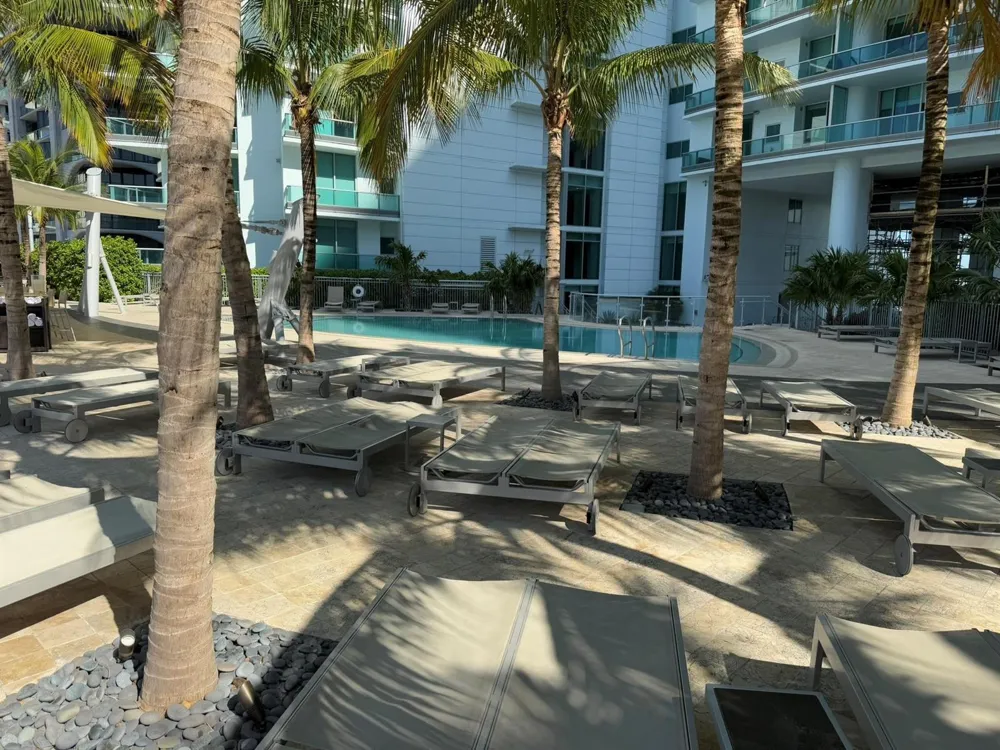 900 Biscayne Boulevard #2807 Miami, FL 33132