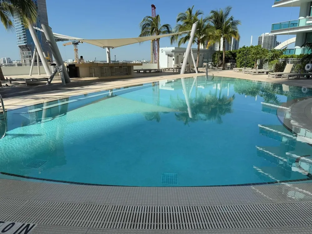 900 Biscayne Boulevard #2807 Miami, FL 33132