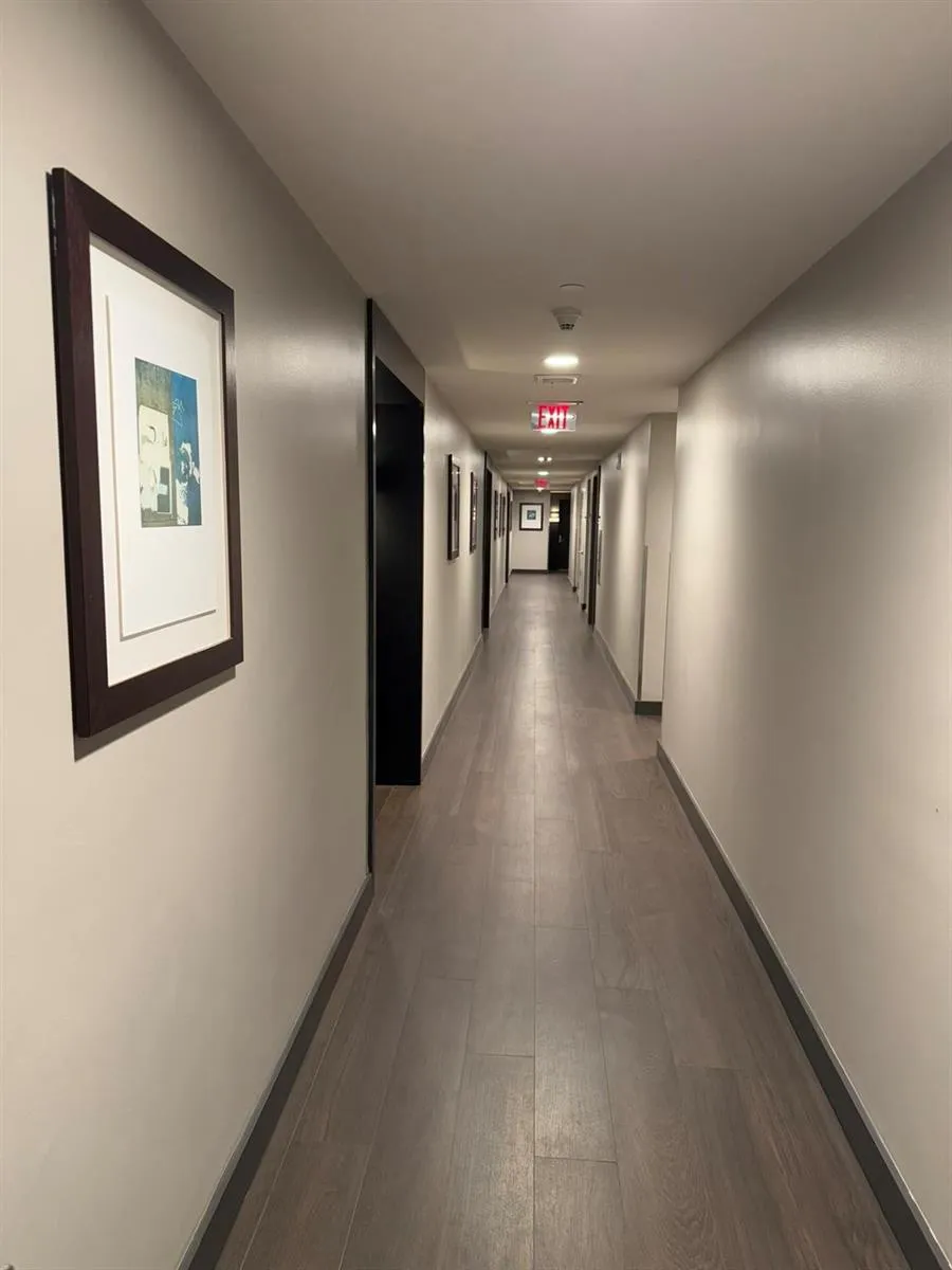 900 Biscayne Boulevard #2807 Miami, FL 33132