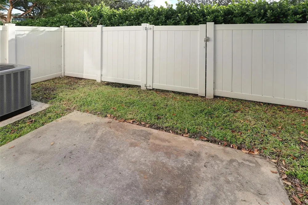 8106 Prestige Commons Drive #8106 Tamarac, FL 33321