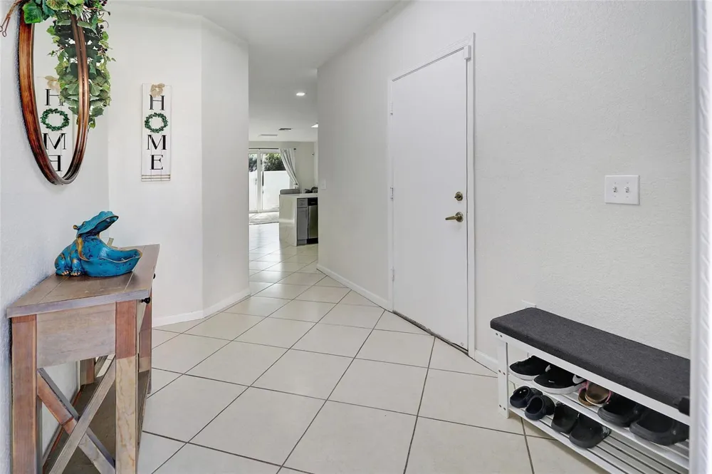 8106 Prestige Commons Drive #8106 Tamarac, FL 33321