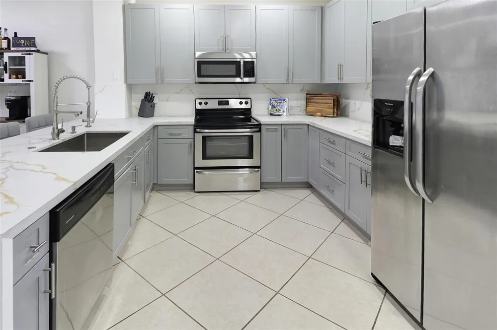 8106 Prestige Commons Drive #8106 Tamarac, FL 33321